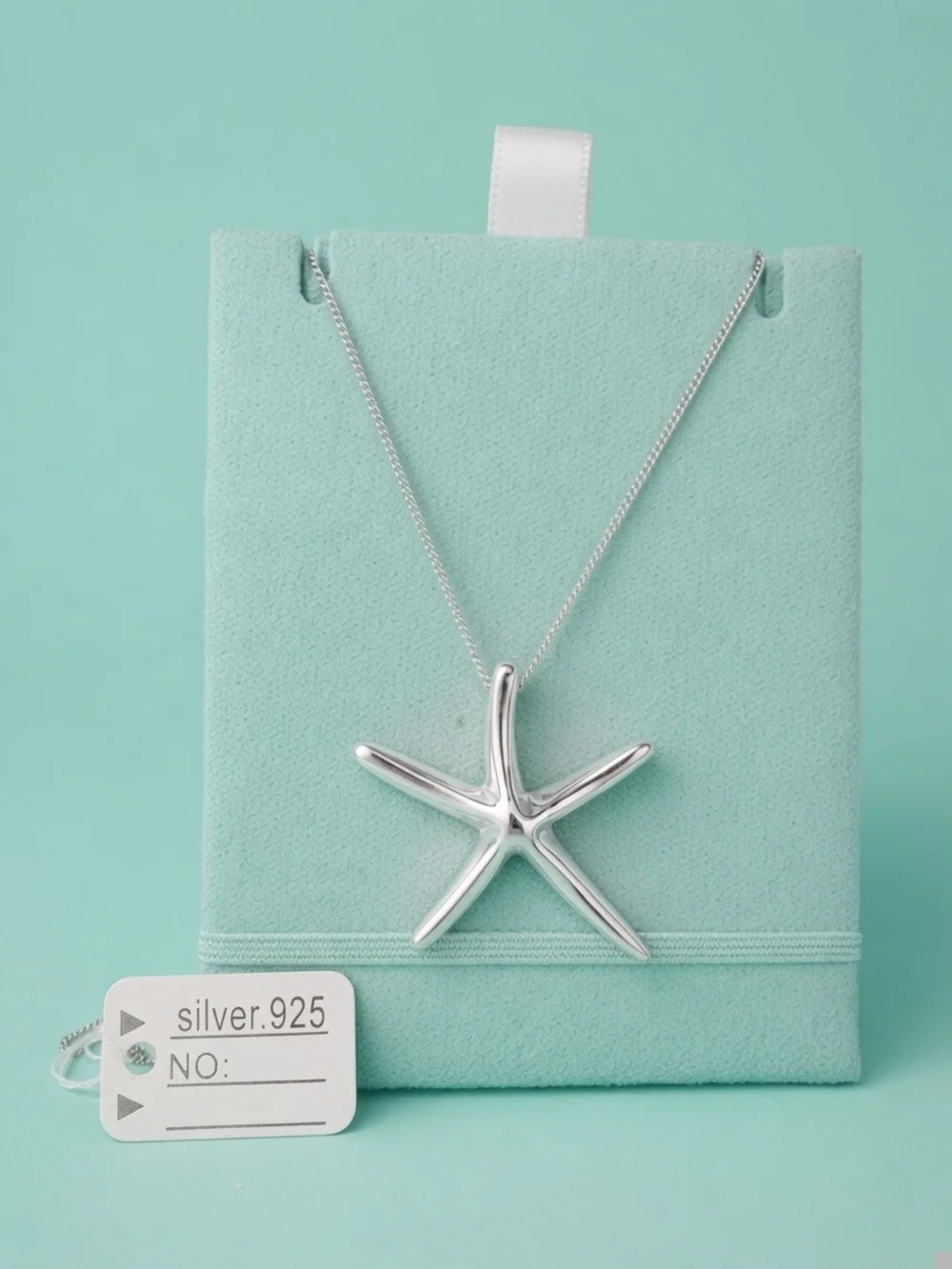 Kiss of the Sea • Solid 925 Silver Starfish Pendant 1